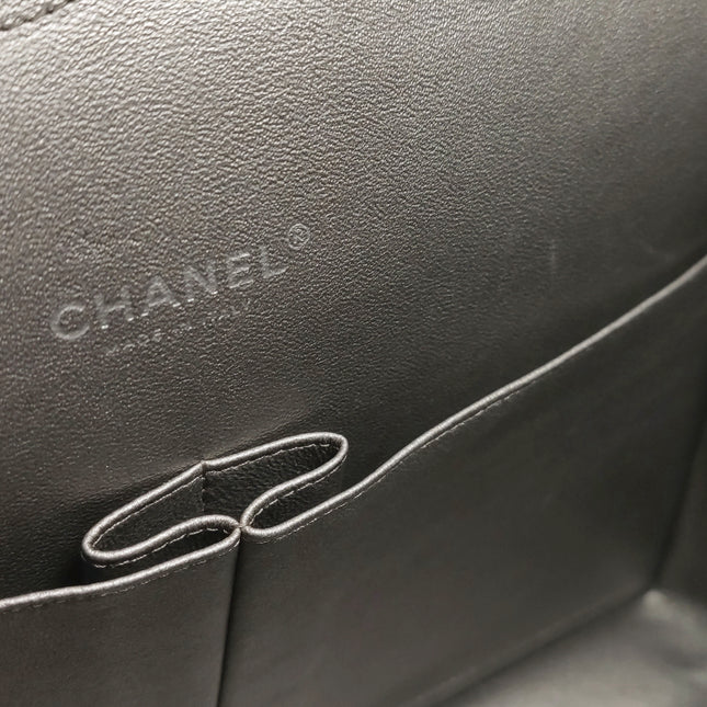 Chanel Classic Flap Maxi Metallic Lambskin Leather Double Flap Sliver Hardware 2013-14