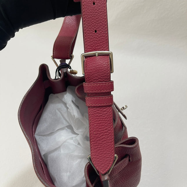 Sold Hermes So Kelly 26 Preloved 2010 Red Shoulder Bag