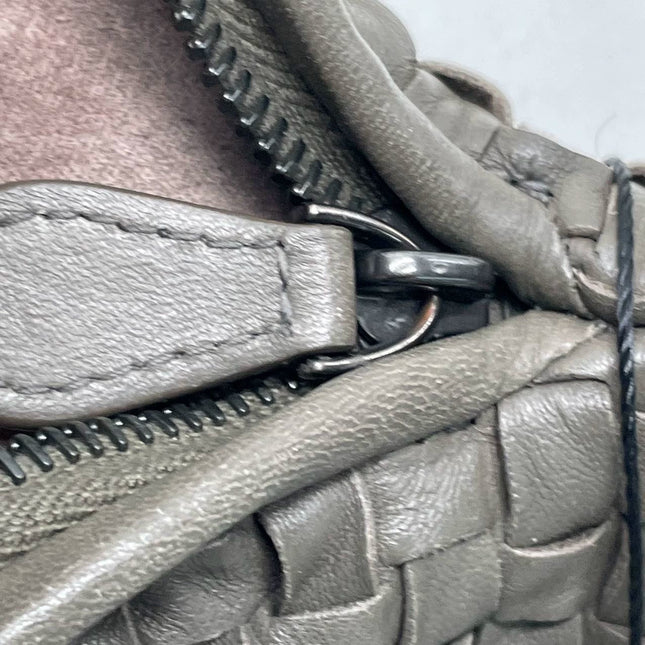 Bottega Veneta Hobo Bag Lambskin leather Grey Medium 40cm