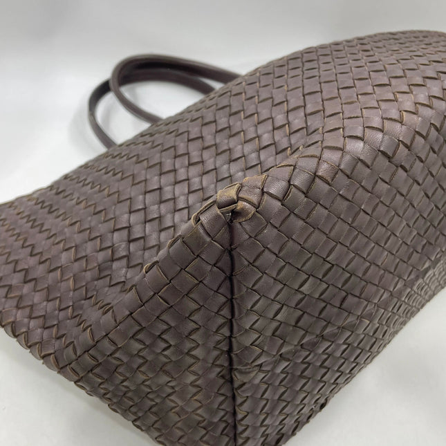 Bottega Veneta Cabat Tote Intreccio Leather Dark Chocolate Brown 40cm