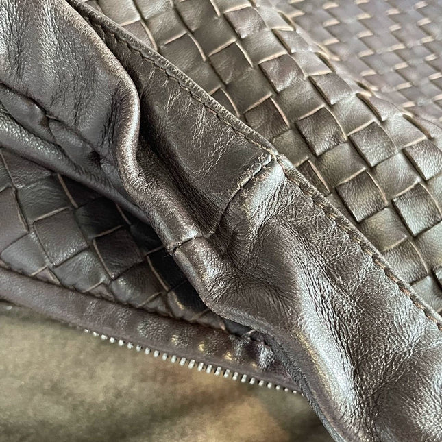 Sold Bottega Veneta Hobo Bag Large Dark Chocolate Brown Lambskin leather 51cm