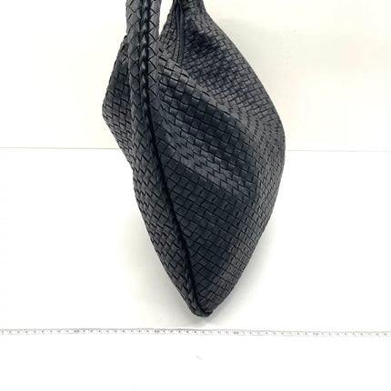 Bottega Veneta Veneta Hobo Maxi Black Leather 52-54cm