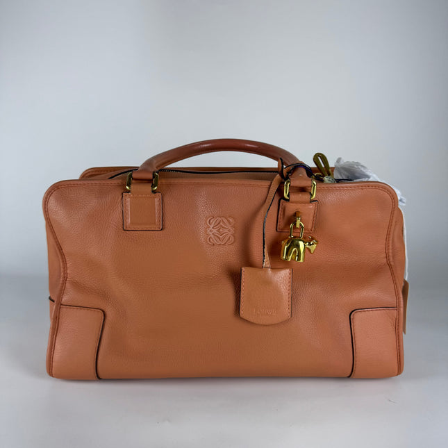 Loewe Amazona Medium 36 Light Coral Leather With Strap Goat Animal Lock