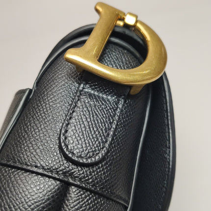 Dior Saddle 2022 Medium Grained Calfskin Leather Bag Black