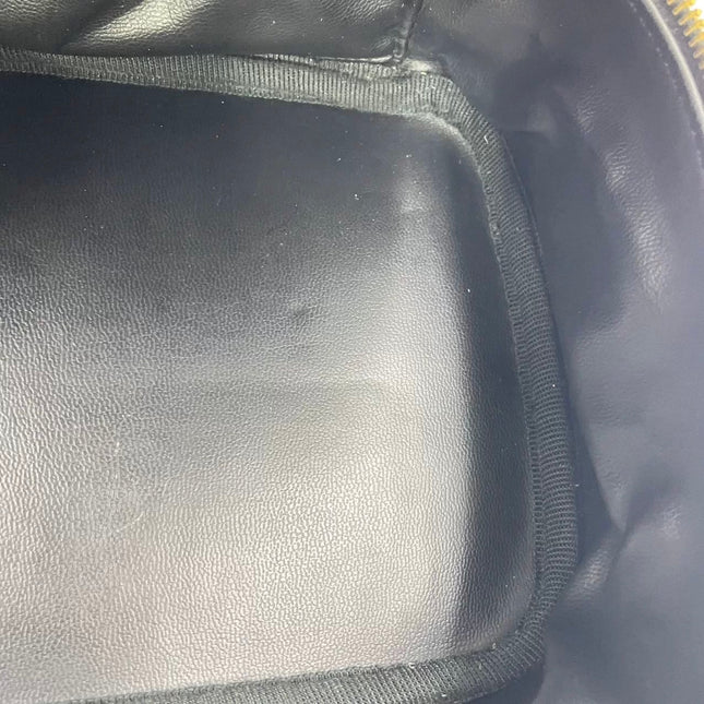 Chanel Vanity Case 1991-1994 Calfksin Leather Black Zip Opening Makeup Bag