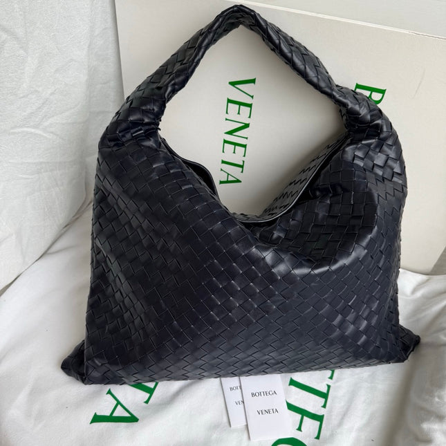 Bottega Veneta Hop Large Leather Navy Hobo Bag 55cm