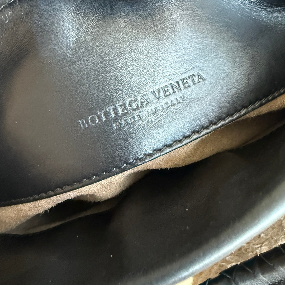 Bottega Veneta Roma Handbag Intrecciato Nappa Leather Black Small 30cm