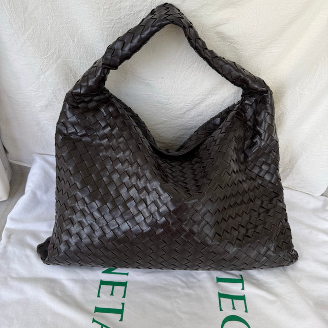 Bottega Veneta Hop Large Leather Fondant Chocolate Brown Hobo Bag-Luxbags