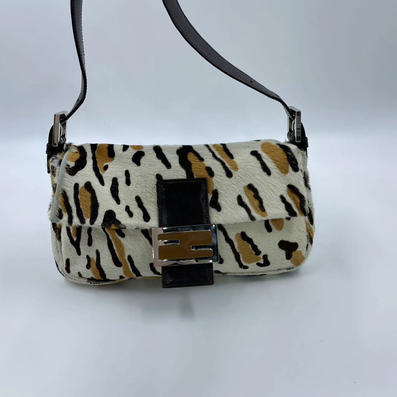 Fendi Baguette Pony hair in leopard print Brown