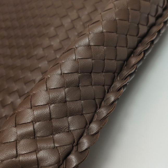 Bottega Veneta Veneta Hobo Maxi Dark Brown Lambskin Leather 53cm