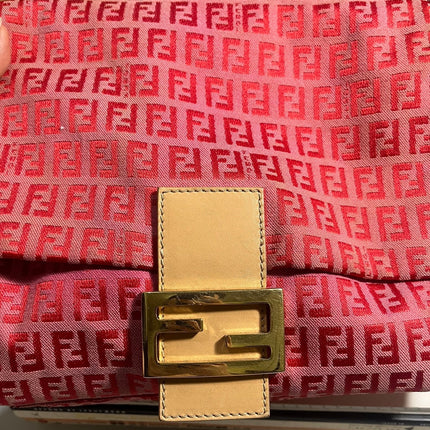 Sold Fendi Mamma Baguette Pink Zucchino print