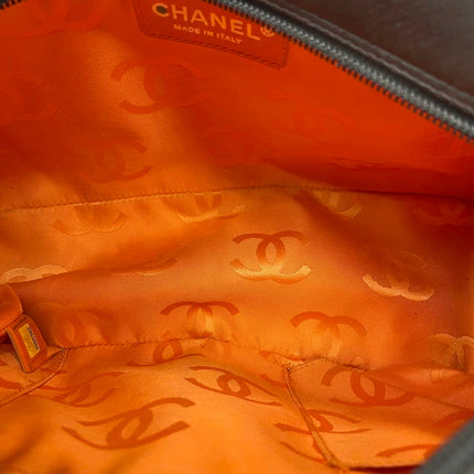 Sac Reporter Ligne Cambon Chanel en cuir de veau noir multipoches taille moyenne