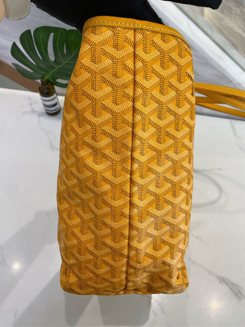 Sold Goyard Saint Louis Tote 2014 PM Medium Yellow