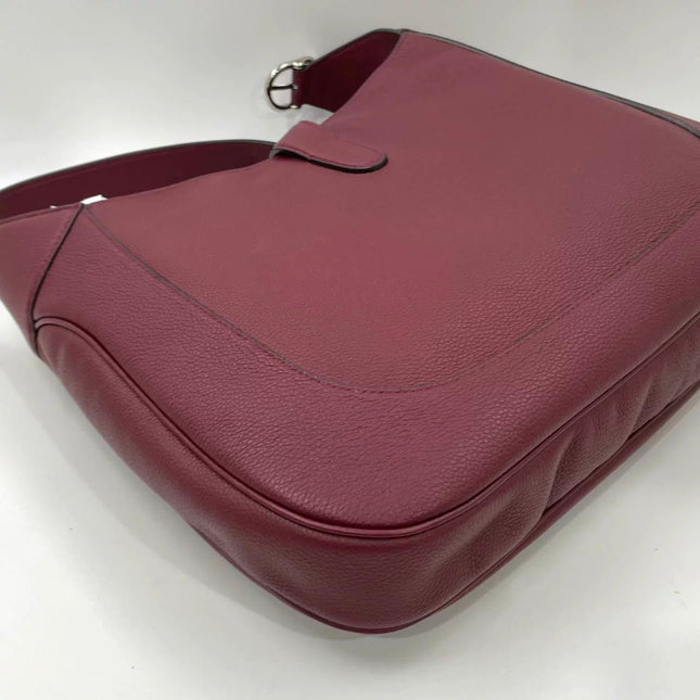 Gucci Jackie 1961 Burgundy Large Pebbled Leather Shoulder Bag with Strap