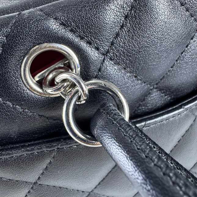 Sac Reporter Ligne Cambon Chanel en cuir de veau noir multipoches taille moyenne