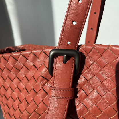 Bottega Veneta Cesta Tote Nappa Intrecciato Leather Brick Red 37cm