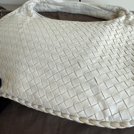 Bottega Veneta Veneta Hobo Intrecciato White Nappa Leather Medium 40cm