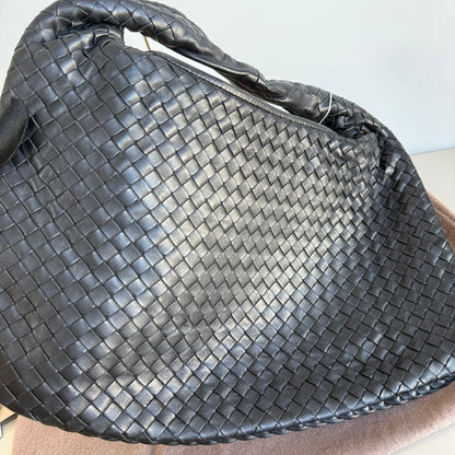 Bottega Veneta Intrecciato Hobo Bag Medium Black Lambskin leather 40cm