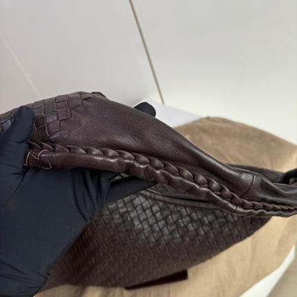 Sold Bottega Veneta Belly Hobo Intrecciato Lambskin Leather Dark Chocolate Brown Large 50cm