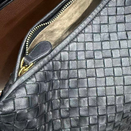 Bottega Veneta Veneta Intrecciato Hobo Bag Large Black Leather 47cm