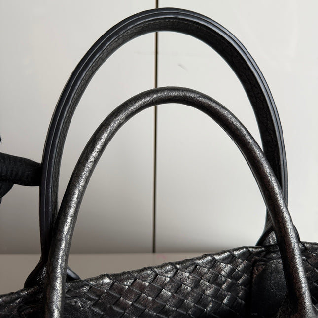 Bottega Veneta Cabat Maxi Intreccio Leather Tote Bag Metallic 50cm