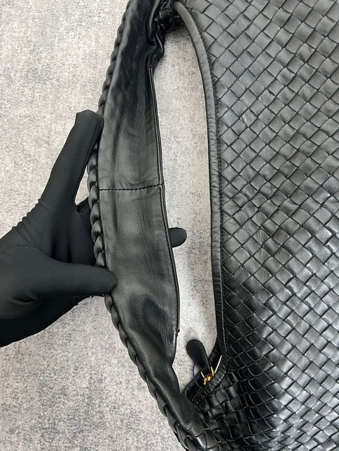 Bottega Veneta Veneta Hobo Maxi Black Leather 52cm