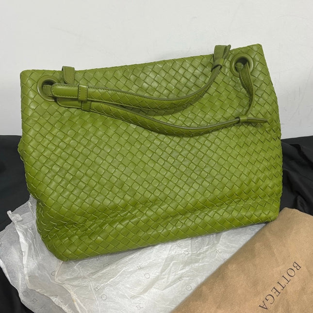Bottega Veneta Garda Avocado Green Intrecciato Nappa Leather Large 33cm