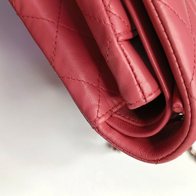 Chanel Timeless Classic Flap Medium Pink Lambskin Leather Gold Hardware