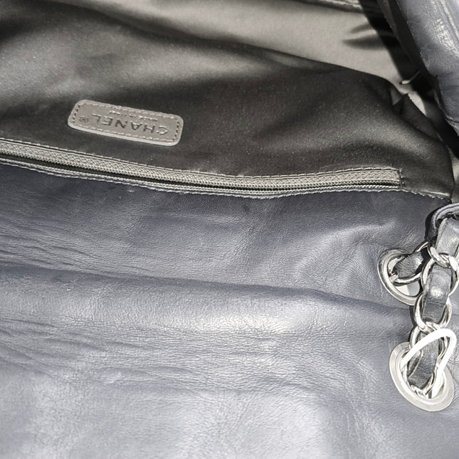 Chanel Tweed Square Stitch on Leather Bubble Grey Medium Shoulder Bag