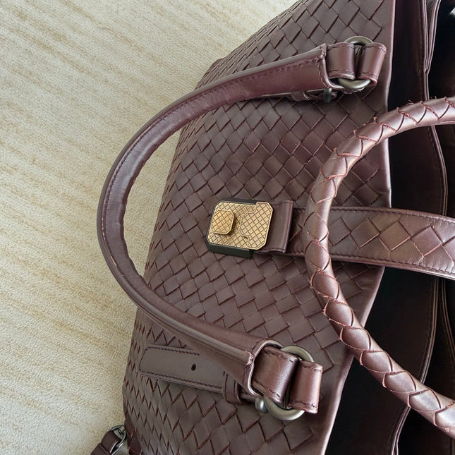 Bottega Veneta Roma Burgundy Intrecciato Nappa Leather Large 35cm