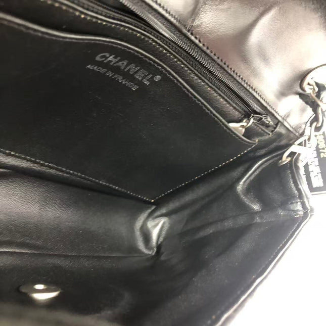 Chanel Medium Straw Wicker Flap Bag Black Diamond Wild Stitch