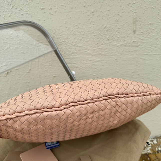 Bottega Veneta Veneta Hobo Medium Light Nude Pink Intrecciato Leather Bag 48cm