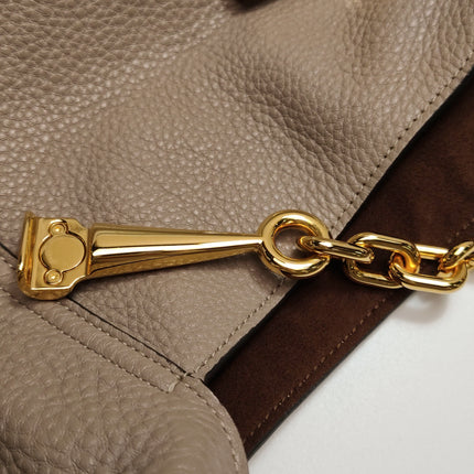 Gucci Softbit Maxi Shoulder Bag Beige Calfskin Leather 2024