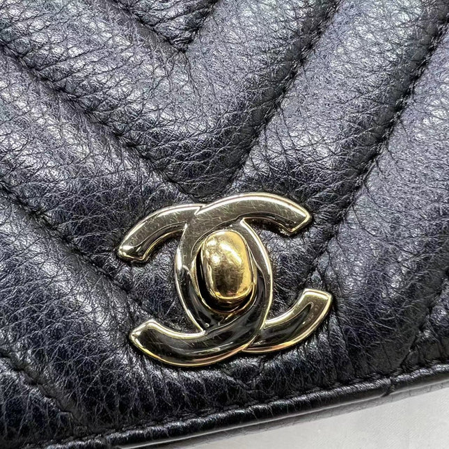 Sold Chanel Classic Flap Rectangular Mini Crossbody Bag Chevron Quilted Calfskin Leather Black