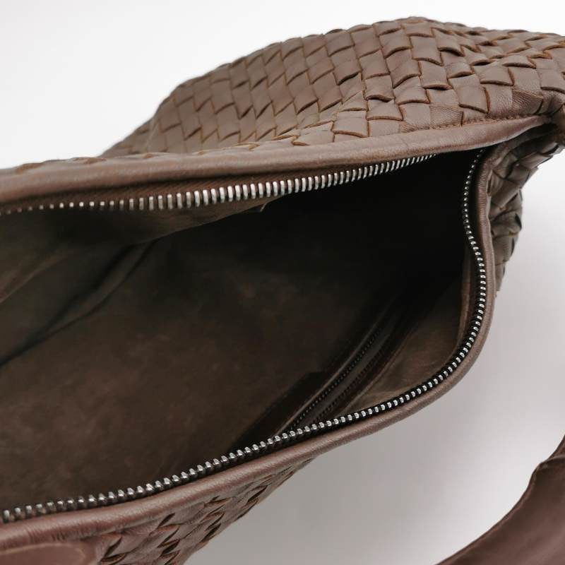 Bottega Veneta Belly Hobo Intrecciato Lambskin Leather Milk Chocolate Brown Medium 40cm