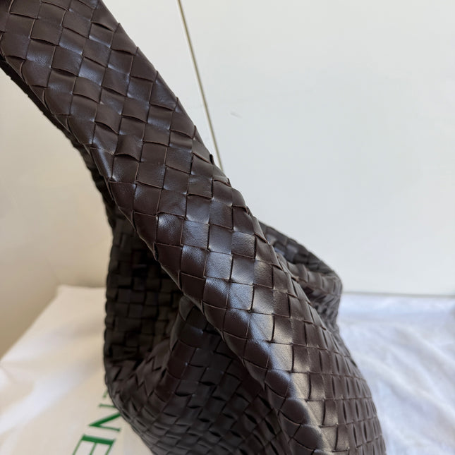 Bottega Veneta Hop Large Leather Fondant Chocolate Brown Hobo Bag