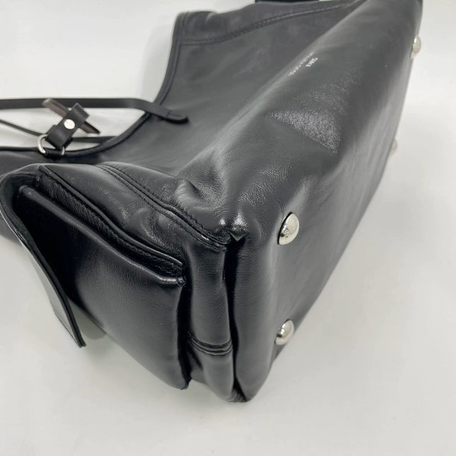 Louis Vuitton CarryAll Cargo Vibe PM Small Lambskin Leather So Black Shoulder Bag