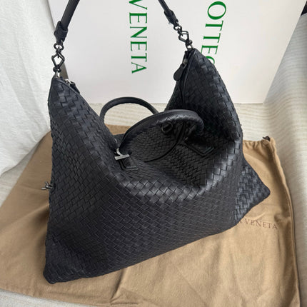 Bottega Veneta Maxi Convertible Tote Bag Hobo Black Leather Two-way Carry 50cm