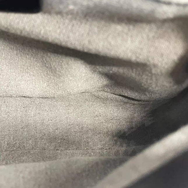 Gucci Vintage Black Leather Shoulder Bag Jumbo Square G Logo