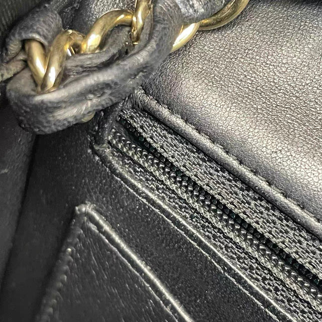 Chanel Classic Flap Mini 2016 Black Lambskin Leather Gold Hardware