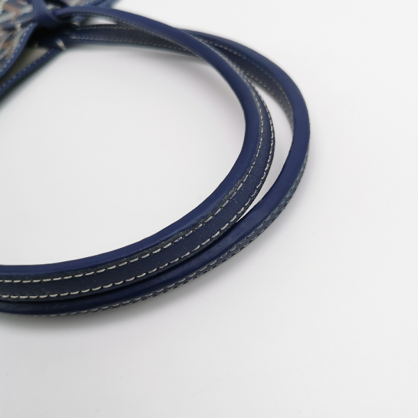 Sold Goyard Saint Louis PM Tote Medium Navy