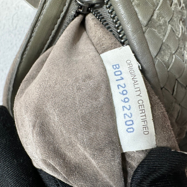 Bottega Veneta Veneta Hobo Medium Leather and Velvet Grey Green 41cm