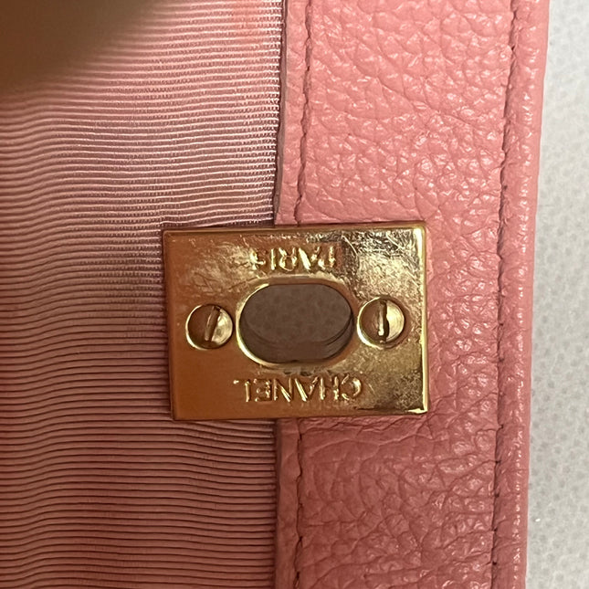 Chanel Cerf Executive Medium Pink Leather Handbag 35cm