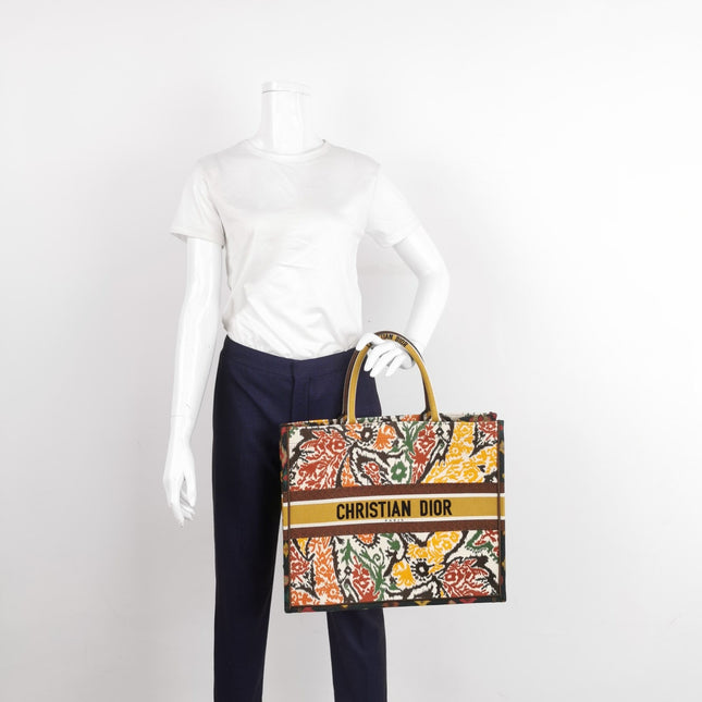 Sold Christian Dior Book Tote Large Multicolour Floral Motif Embroidered Handbag