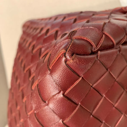 Bottega Veneta Andiamo Large Burgundy Handbag