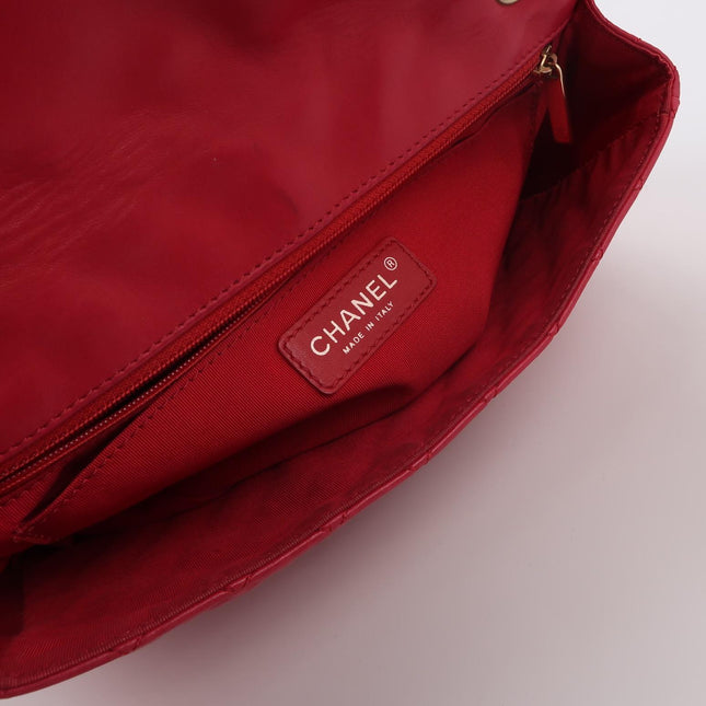 Chanel Seasonal Flap Medium Pink Lambskin Leather Valentine's Heart Charms