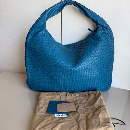 Bottega Veneta Veneta Hobo Maxi Blue Intrecciato Leather 52cm