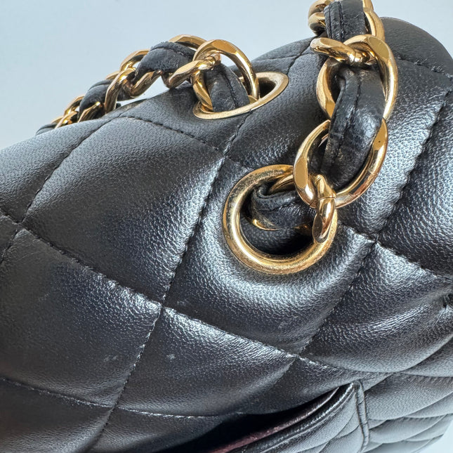 Chanel Classic Flap Maxi Black Lambskin Leather Double Flap with Gold-tone Hardware