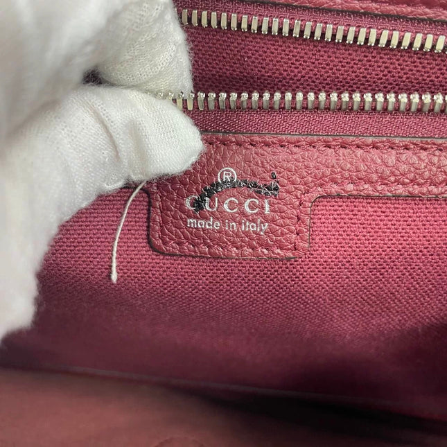 Gucci Jackie 1961 Burgundy Large Pebbled Leather Shoulder Bag with Strap