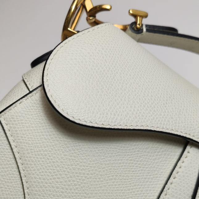 Dior Saddle bag white grain leather mini size